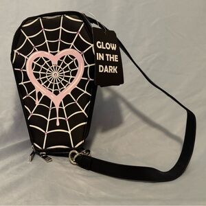 Hot Topic Monster High Draculaura Pink Coffin Backpack